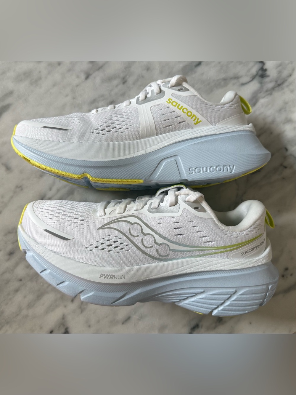 Saucony Guide 18 max cushioning trainers in white and ice melt Size 7.5 NIB - Picture 9 of 14